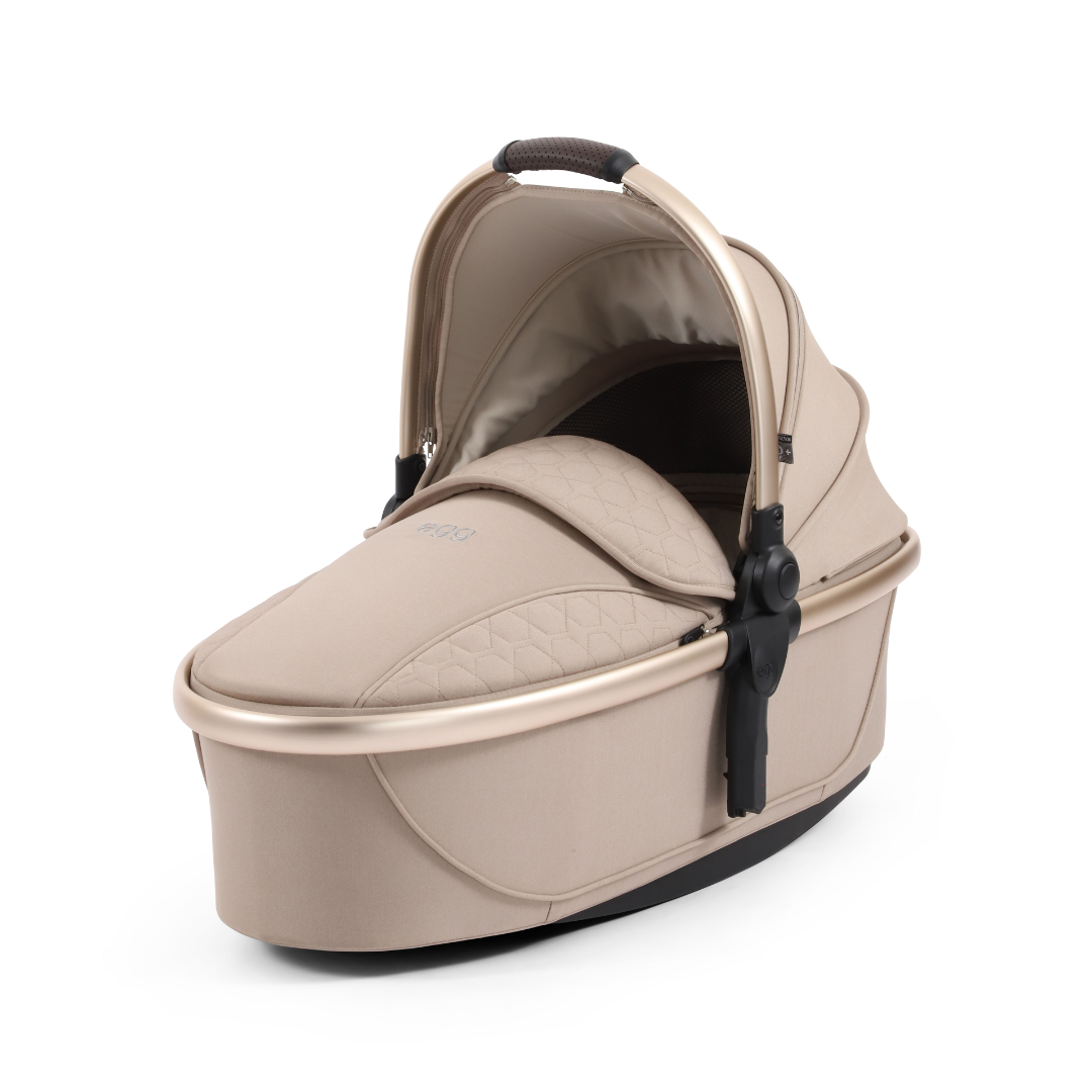 Egg 3 Carrycot | Feather